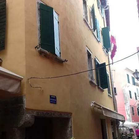 Apartment Lino - City Center Rovinj Exterior photo